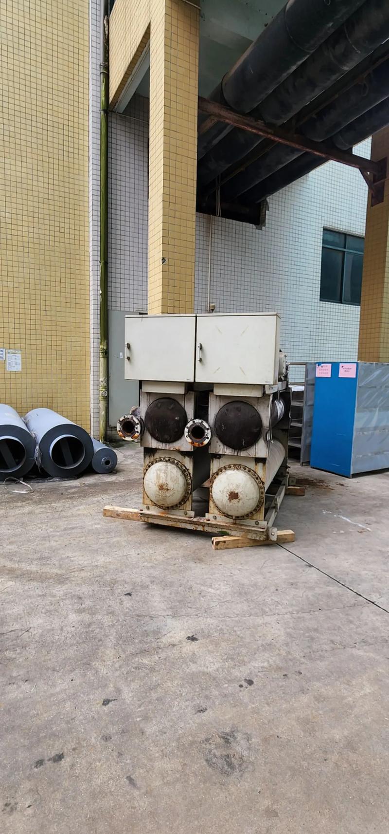 伯恩光學惠陽基地特種設備升級 機組與壓縮機的專業(yè)更換工程解析